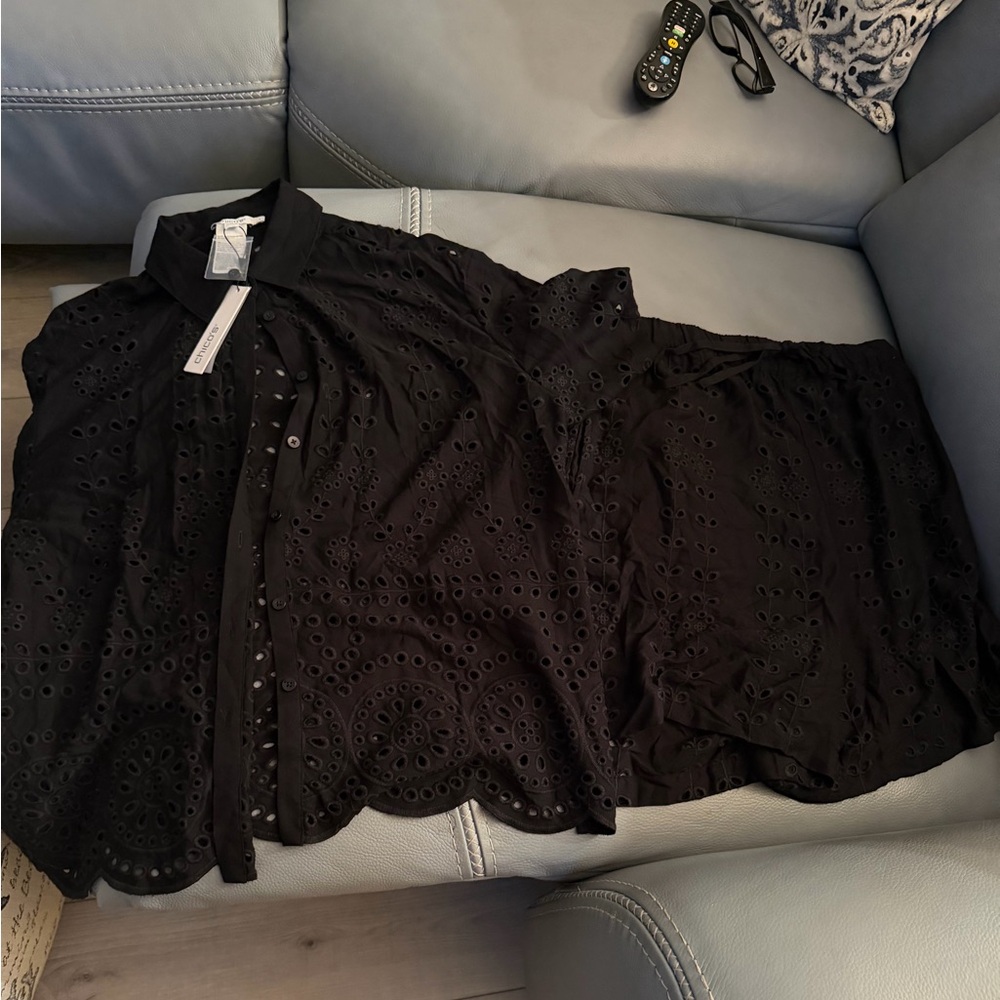Chicos Black Eyelet Button-Up shirt and short Set large/xlarge NWT